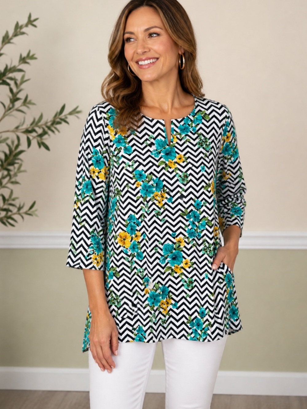 TACERA Black & White Chevron Floral Tunic Length Blouse XL NWOT